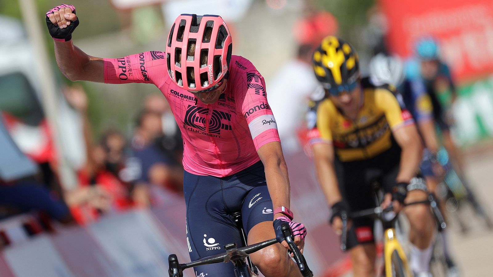 Magnus Cort Nielsen, del EF Education, entra como vencedor de la sexta etapa de la Vuelta a España.