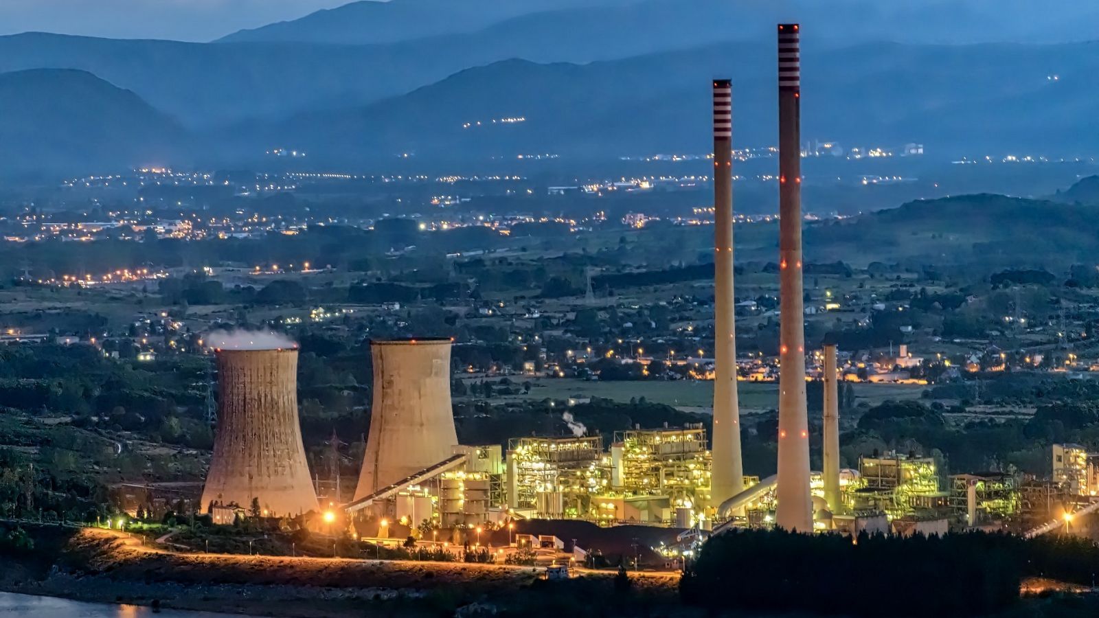  El IPCC recomienda no abrir nuevas centrales de carbón