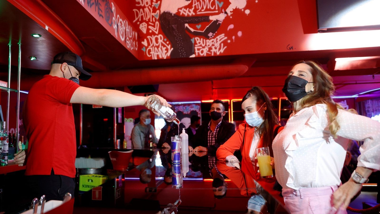  Interior de una discoteca durante este verano