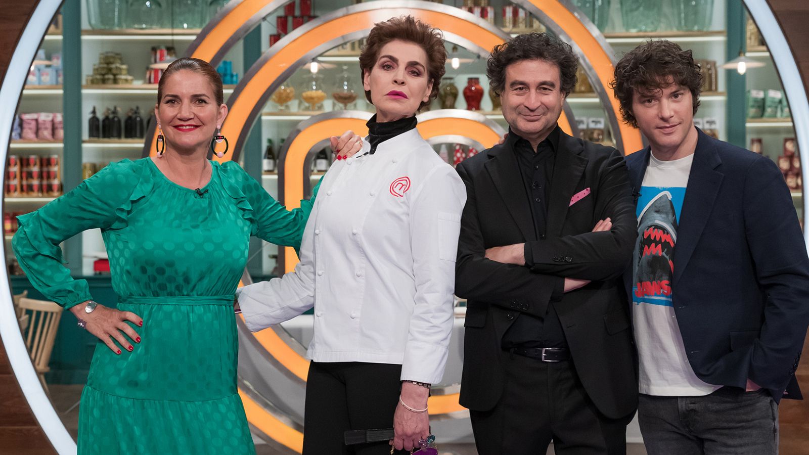 Antonia Dell'Atte visita las cocinas de 'MasterChef'