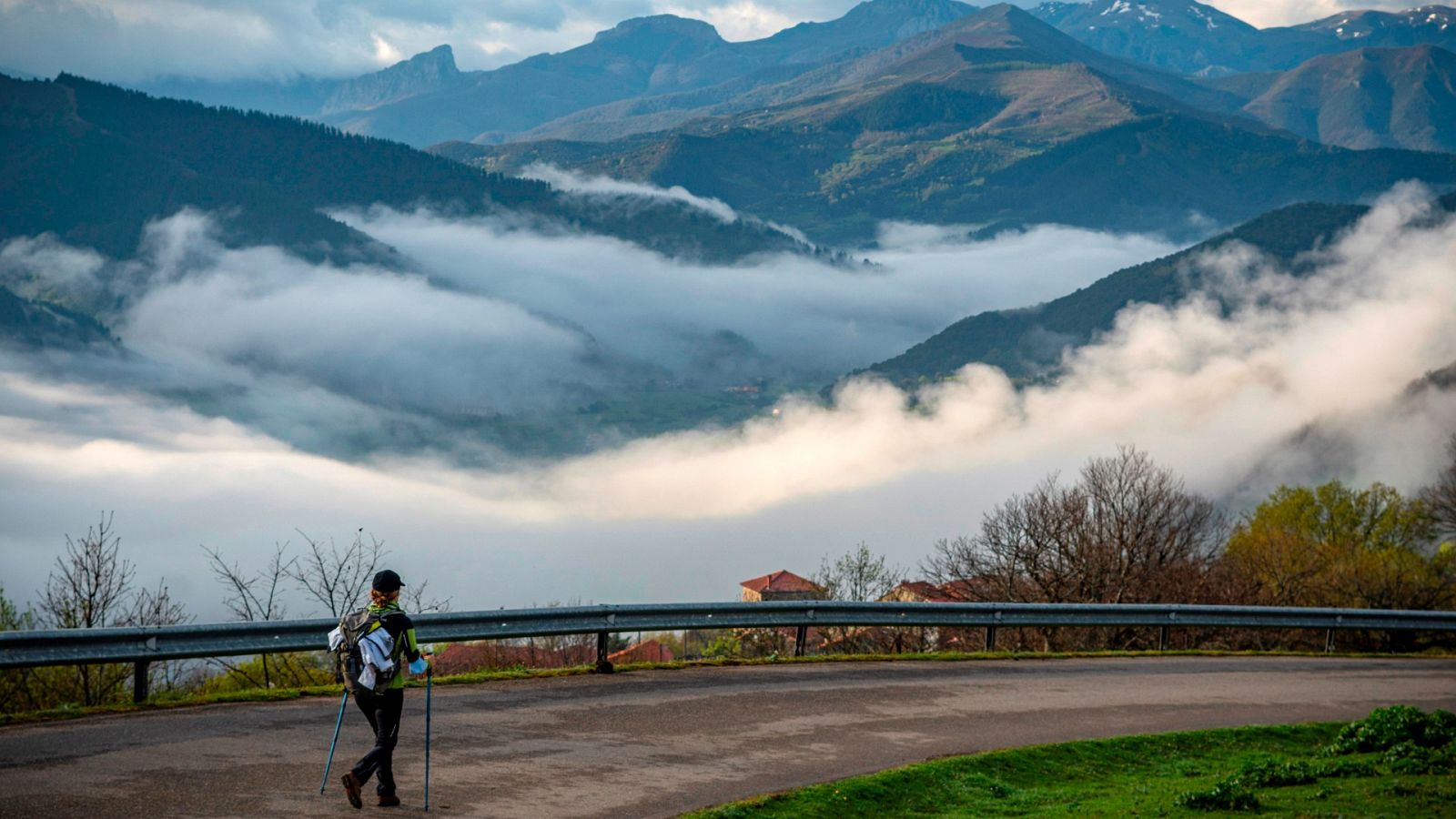 Una senderista en el Camino de Santiago