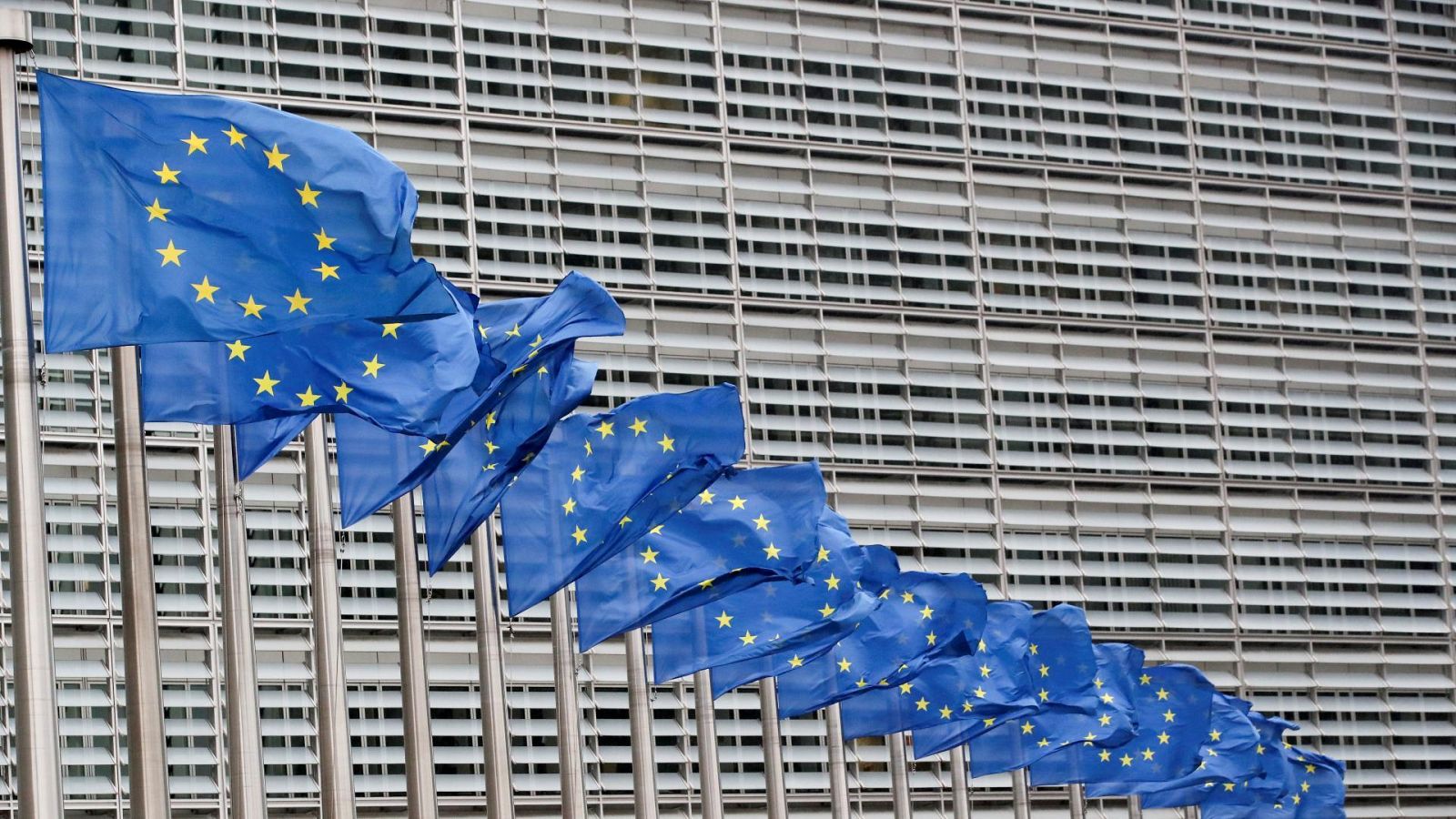  La Unión Europea reduce su lista de paraísos fiscales