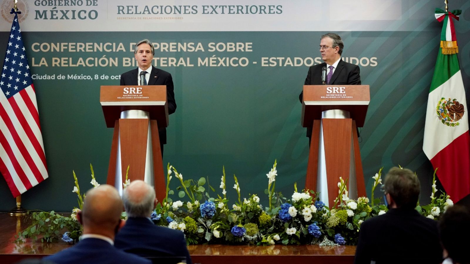 El secretario de Estado de Estados Unidos junto al canciller mexicano durante una rueda de prensa el viernes 8 de octubre de 2021 en Ciudad de México.