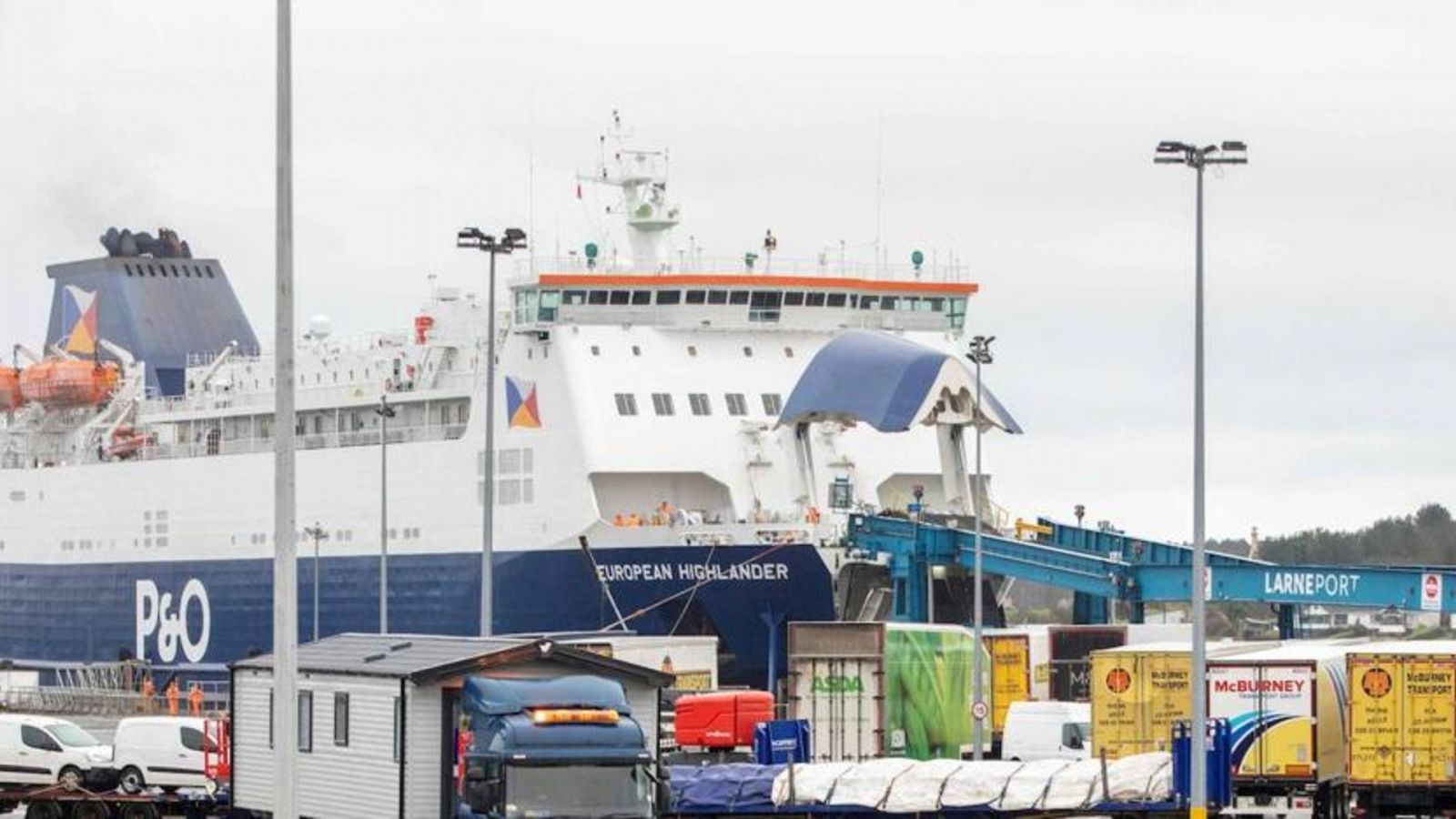 Imagen del Puerto de Larne en Irlanda del Norte