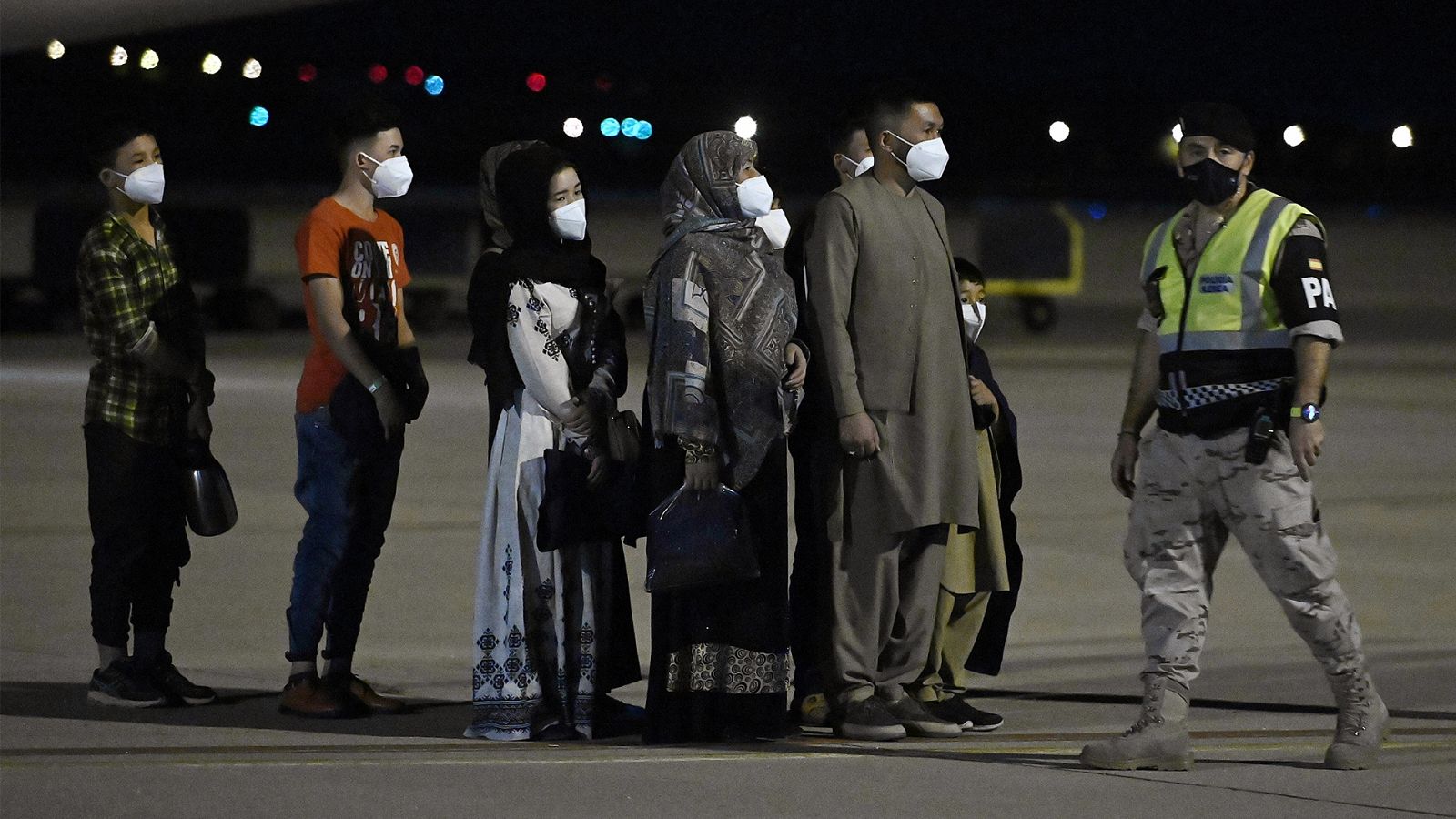 Aterriza en Madrid un segundo avión con 160 colaboradores afganos