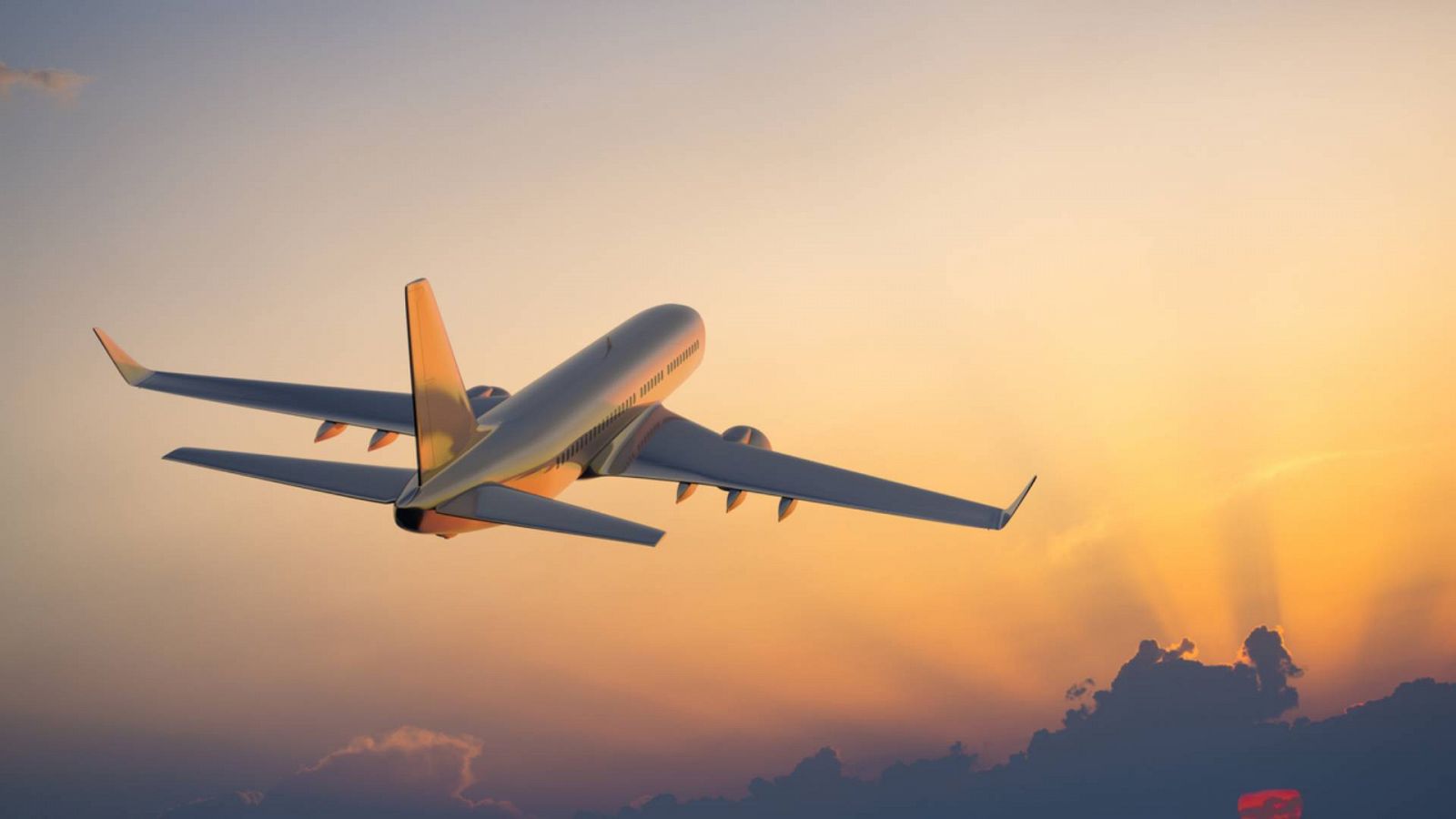 Consejos para viajar en avión: Cómo ahorrar y qué comer