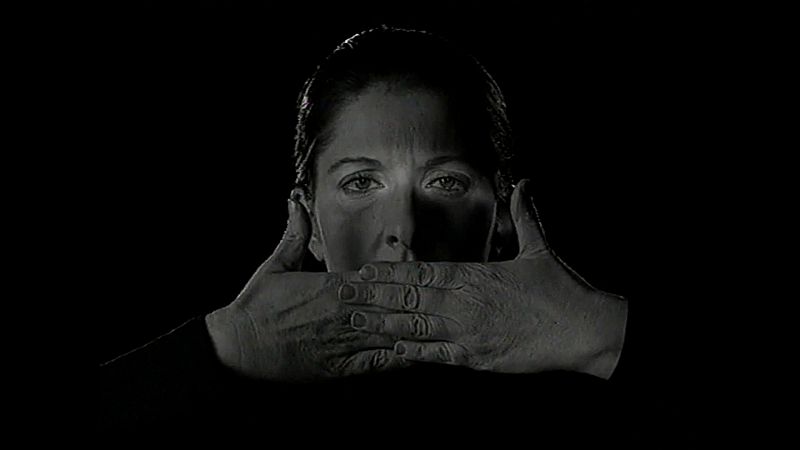 Almas perdidas (Marina Abramovic, 1997)