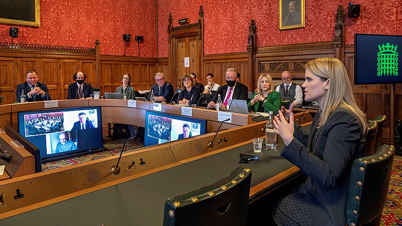 Frances Haugen ante el Comité Conjunto del Parlamento de Reino Unido