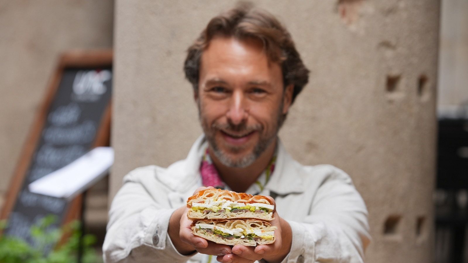 En España El Sabor Que Queda Luego De Comer Algo Gipsy Chef prepara el bocadillo del futuro