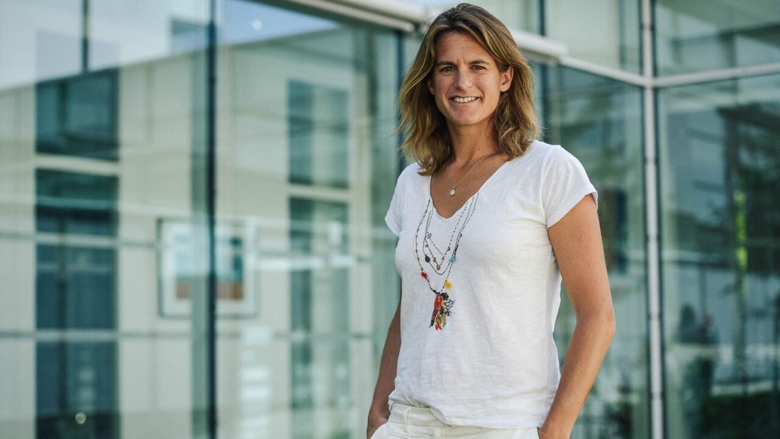 Fotografía de archivo de la extenista francesa Amélie Mauresmo.