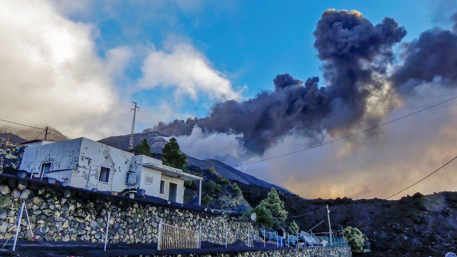 Actividad del volcán de Cumbre Vieja en la isla de La Palma