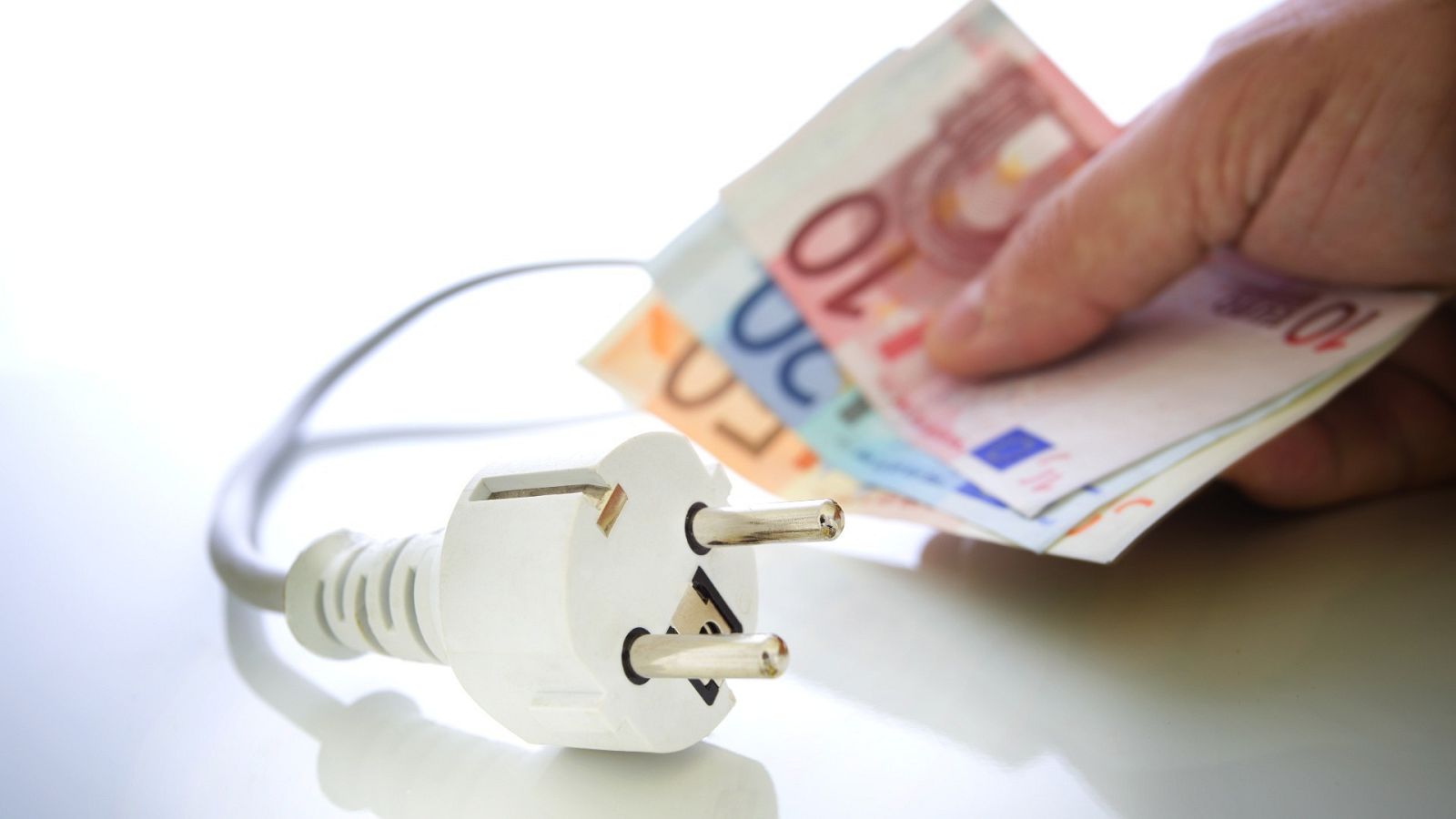 El precio de la luz sigue subiendo