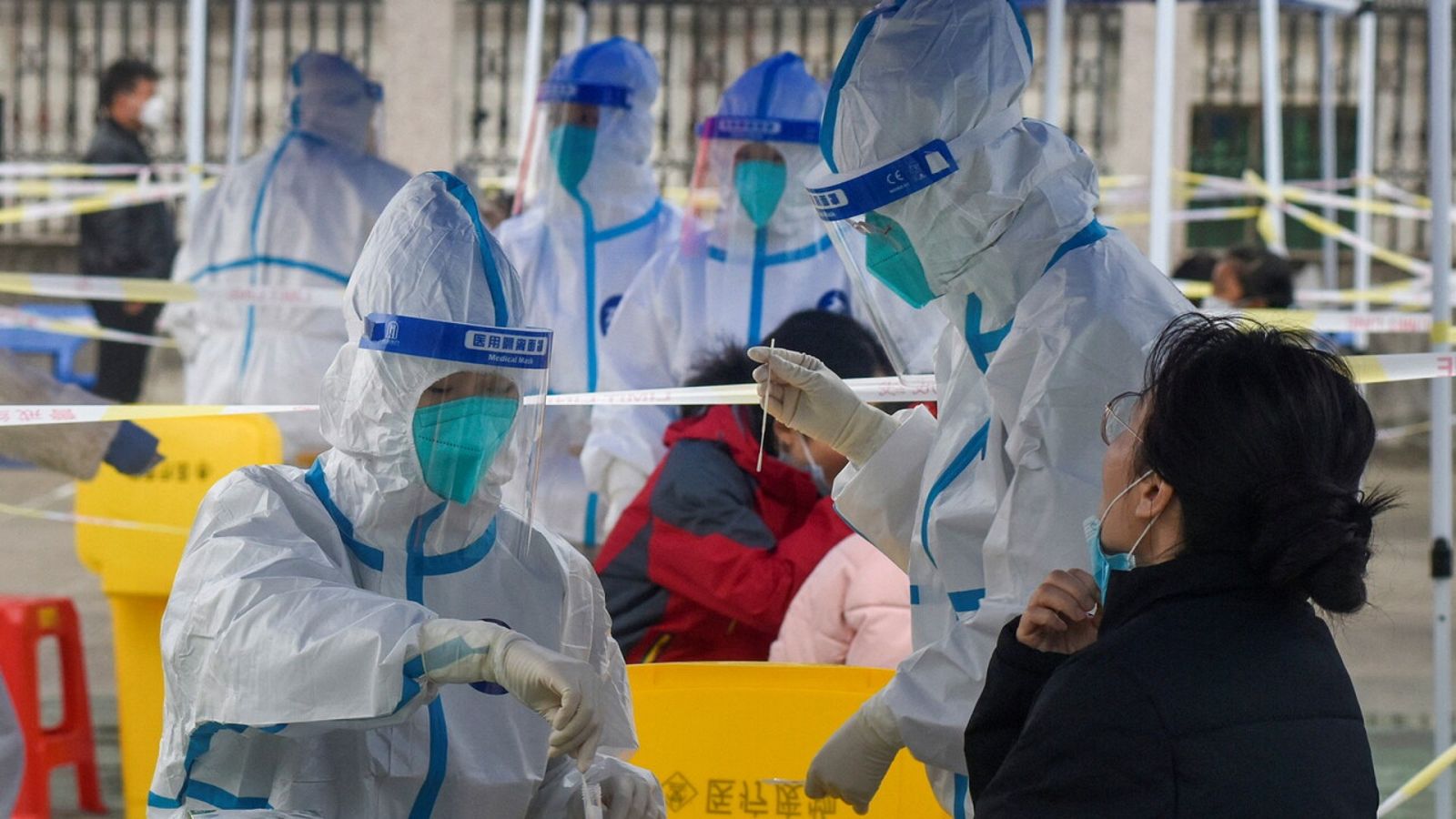 Pruebas de coronavirus en China. cnsphoto via REUTERS 