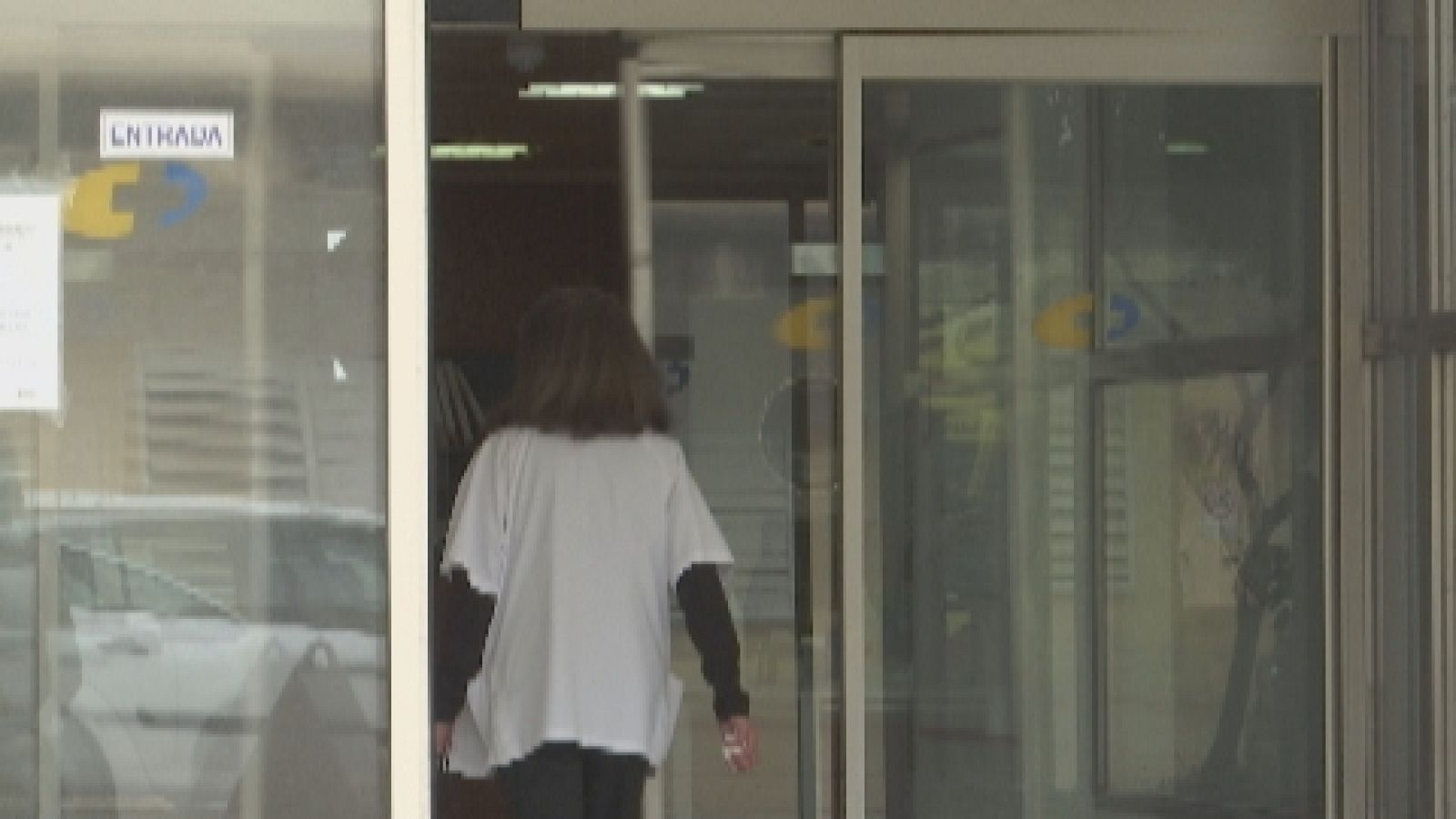  Els sanitaris no vacunats han de presentar tres proves diagnòstiques a la setmana