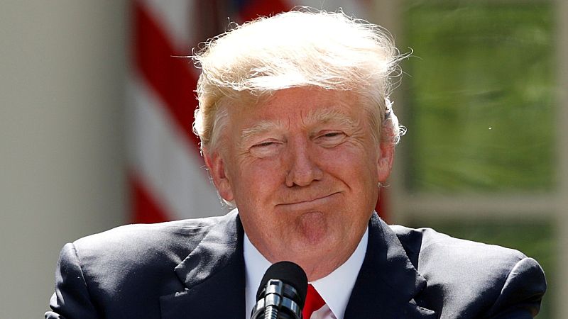 El expresidente Donald Trump vuelve a denunciar una "caza de brujas" contra él