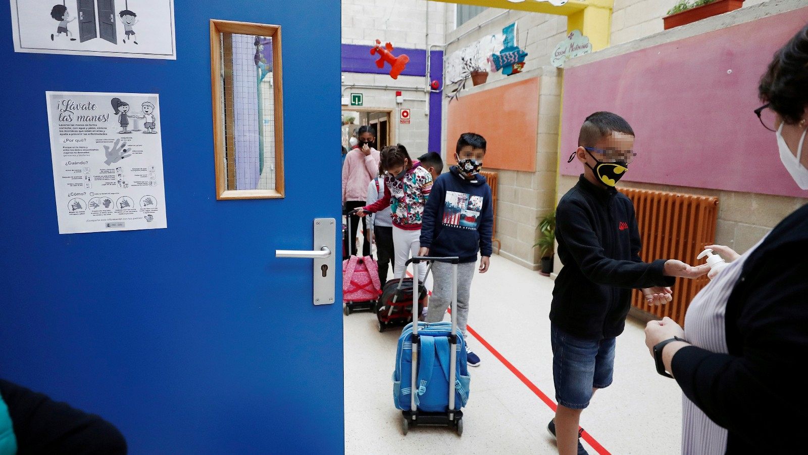Estudiantes de Navarra al volver a las aulas en septiembre de 2020, tras el confinamiento