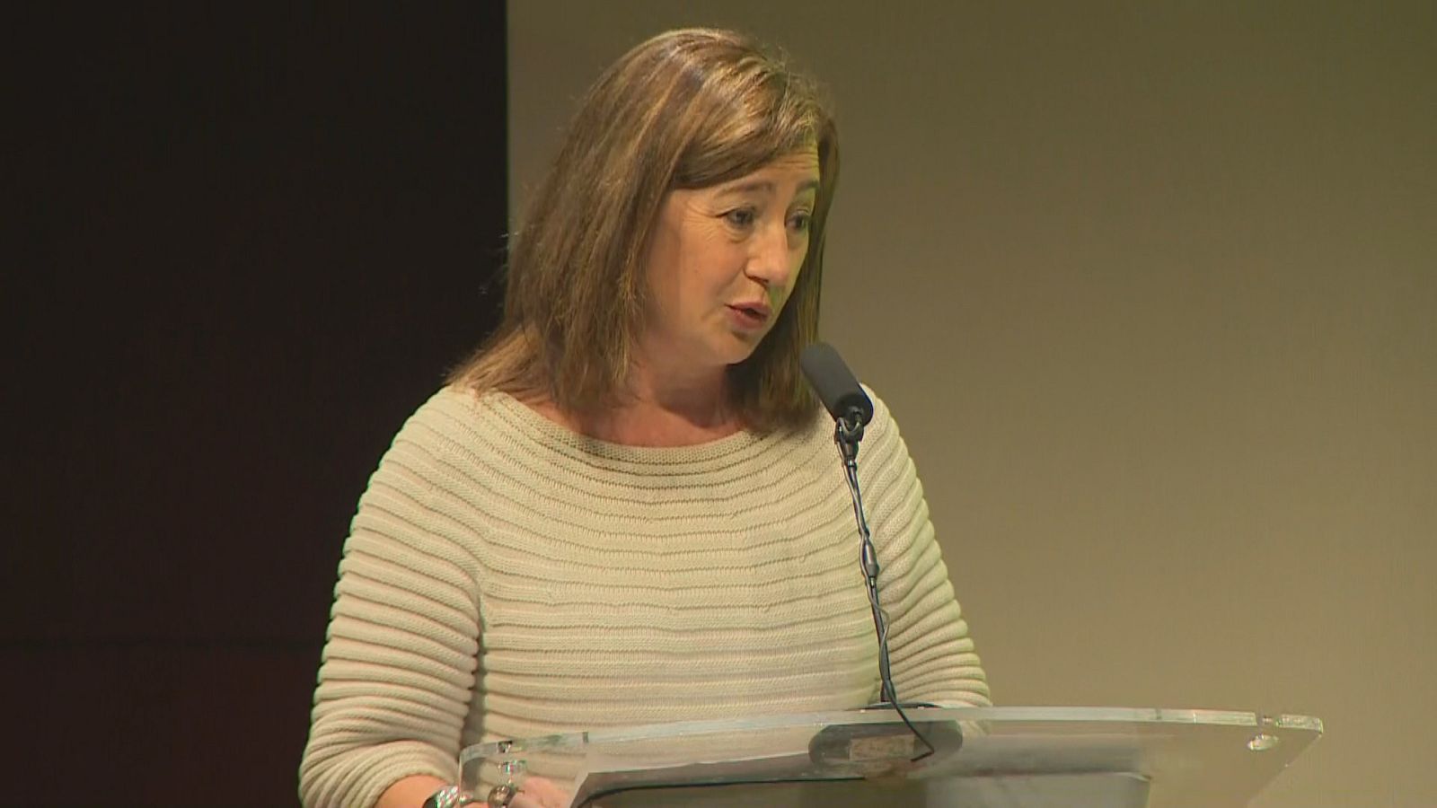  Francina Armengol presenta la reforma de la llei turística