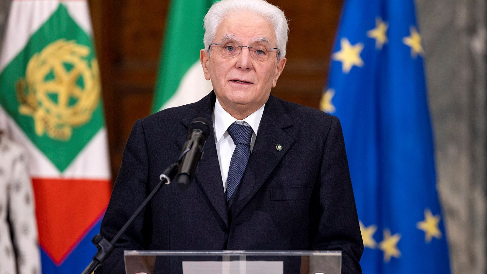 Una imagen del presidente de Italia, Sergio Mattarella, durante una rueda de prensa tras conocer su reelección.