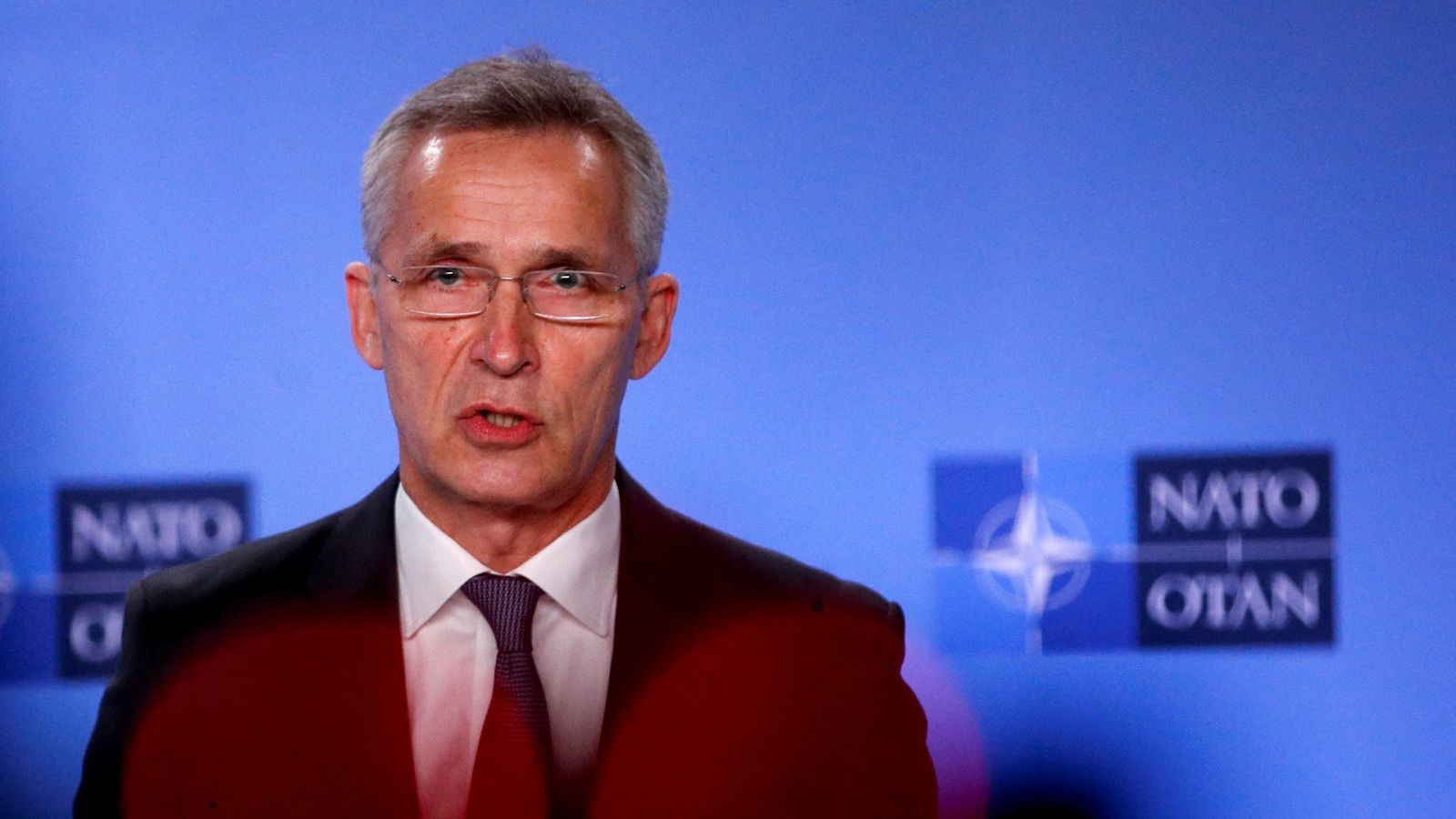 Jens Stoltenberg, secretario general de la OTAN, durante una comparecencia este miércoles junto con el primer ministro de Macedonia