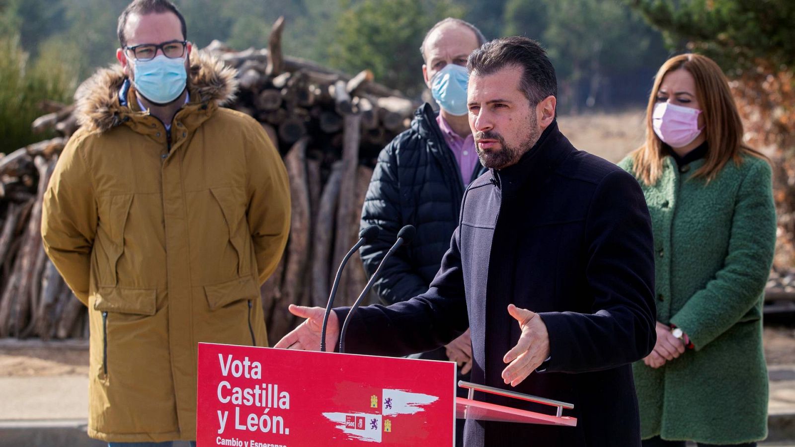 El candidato del PSOE a la Junta de Castilla y León, Luis Tudanca, en un acto en Duruelo de la Sierra (Soria)