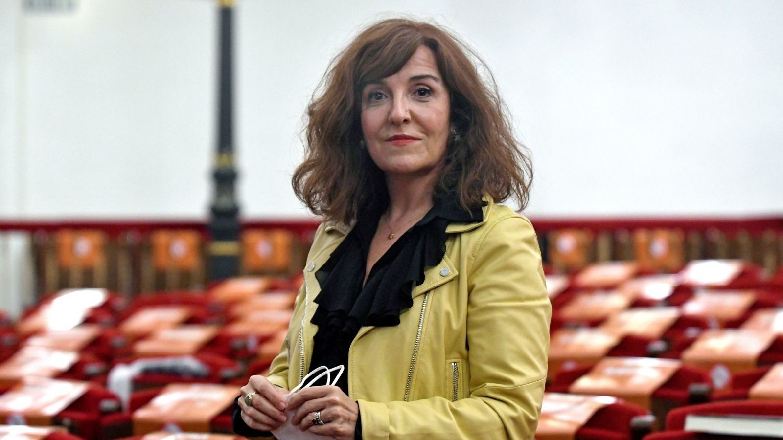  Elvira Lindo empezó en Radio Nacional en 1981