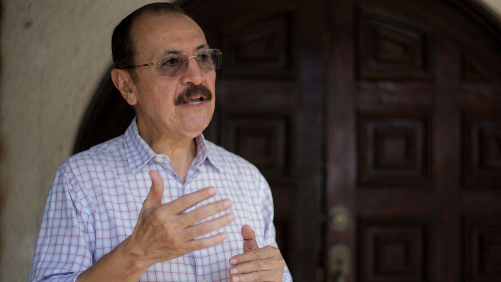 Imagen de archivo del exguerrillero sandinista Hugo Torres durante una entrevista en Managua (Nicaragua).