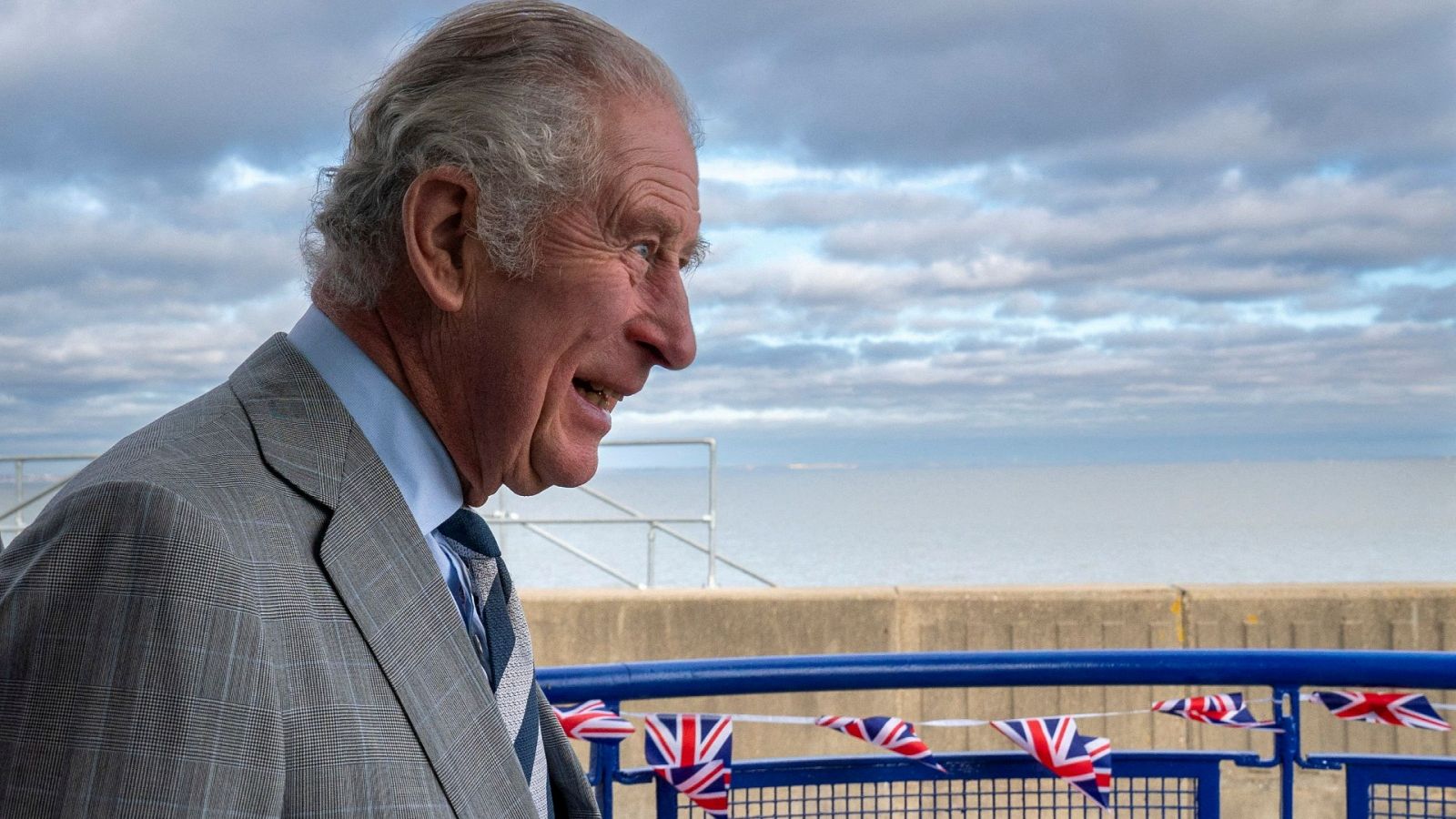 El príncipe Carlos durante su visita a la fundación Sheppey Matters, en Reino Unido