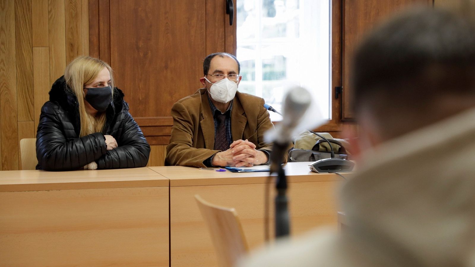 La acusada, Ana Sandamil, en la Audiencia Provincial de Lugo tras escuchar el veredicto del jurado popular.