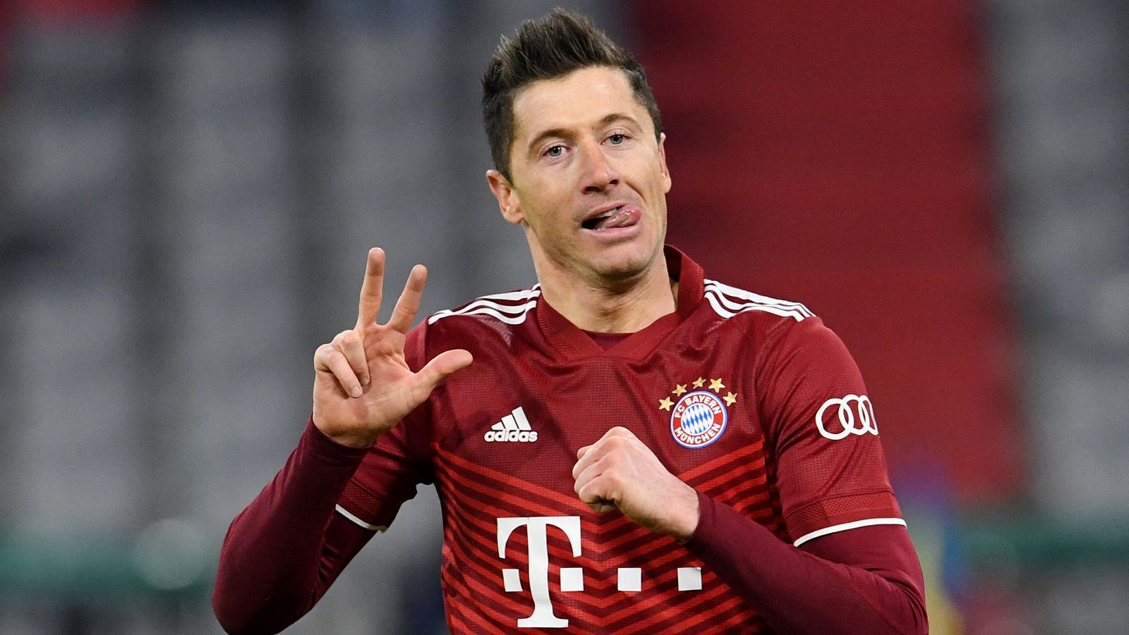 Robert Lewandowski volvió a ser el hombre del partido en el Bayern-Salzburgo