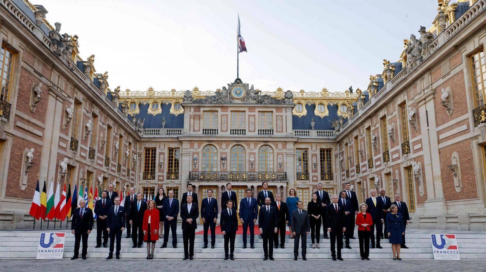 Los líderes de la Unión Europea en el Palacio de Versalles