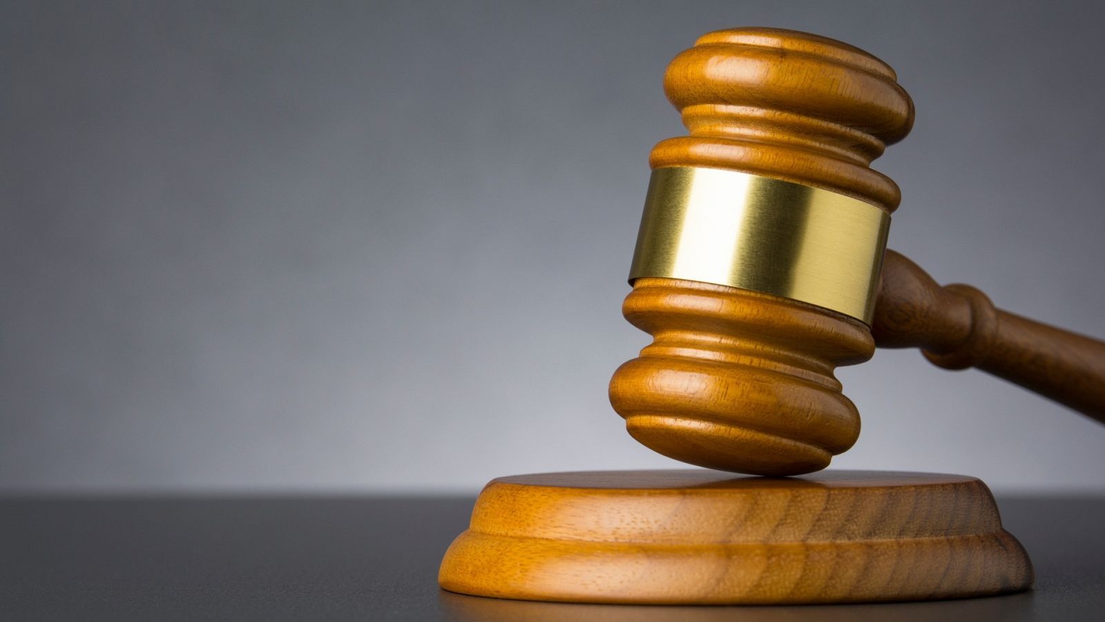 Subastan piezas de arte mexicanas pese a la petición de México de retirarlas