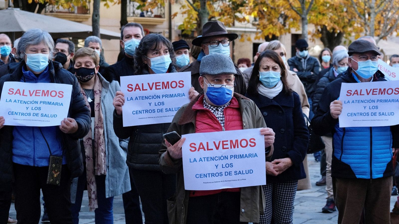 Concentración en Logroño dentro de la protesta nacional "Salvemos la Atención Primaria"