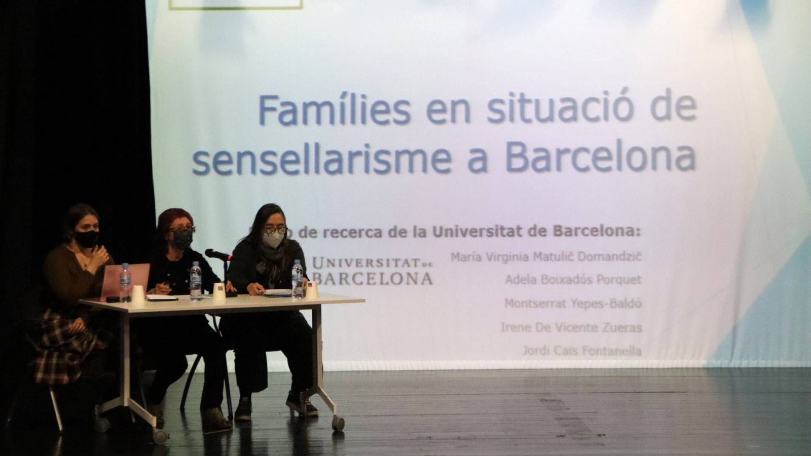 Presentació de l'informe 'Famílies en situació de sensellarisme a Barcelona' a la Farinera del Clot | ACN