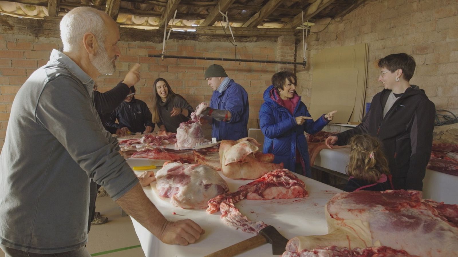 Sílvia abril assisteix a una matança a la Garrotxa