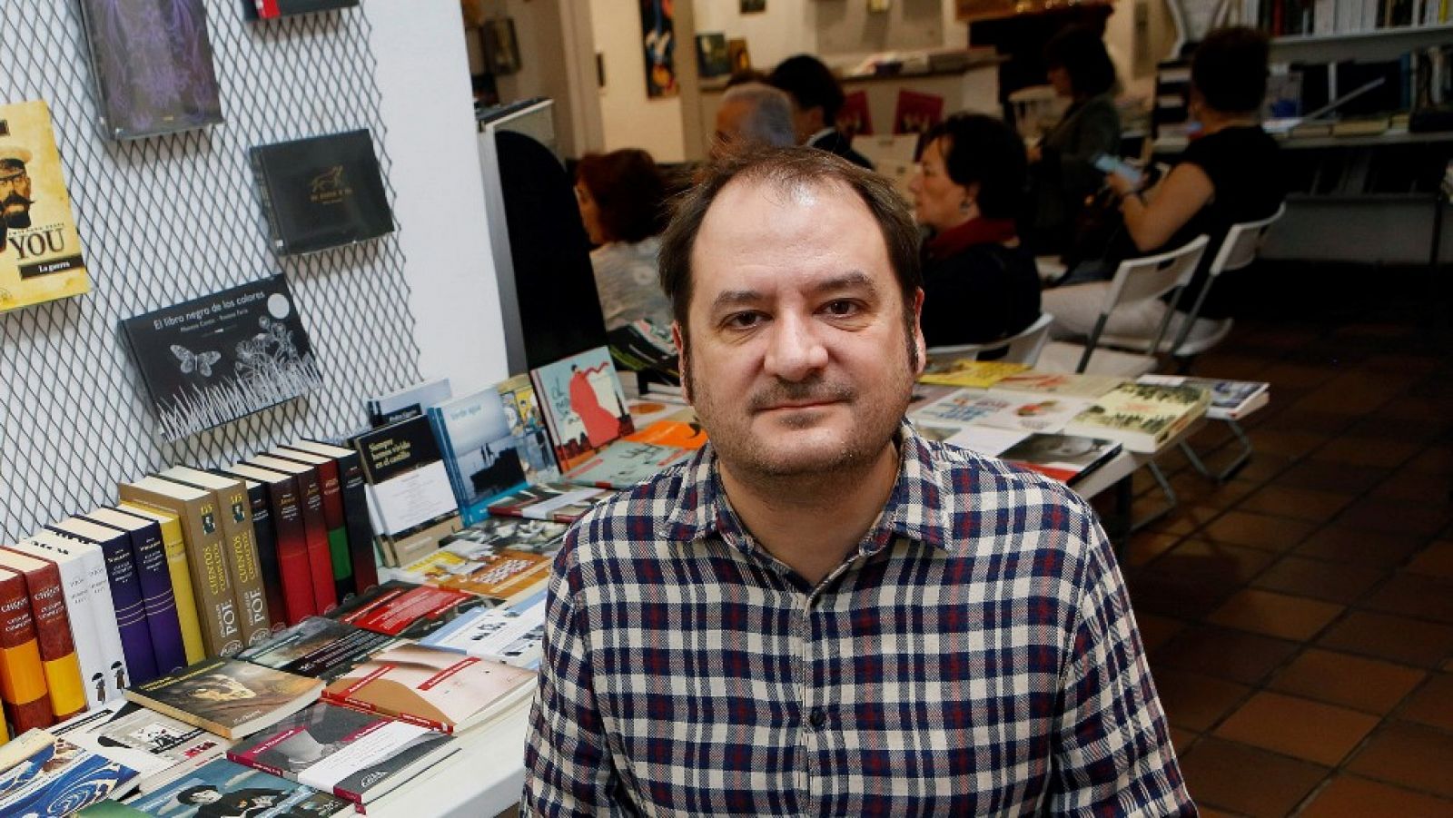 Francesc Miralles presenta su libro '20 Preguntas Existenciales'