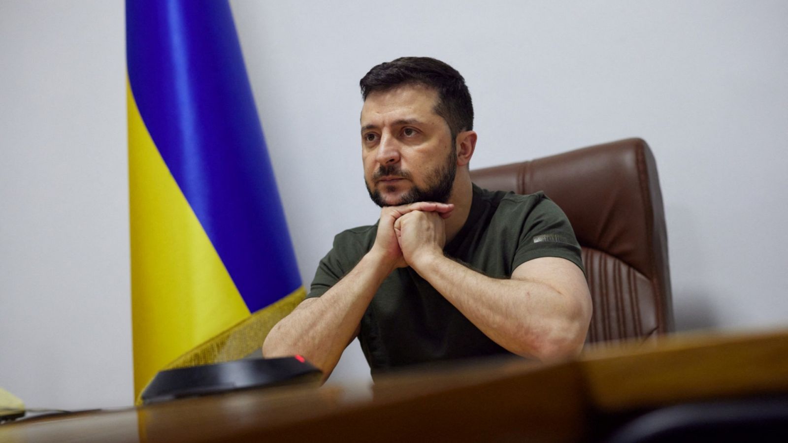 Zelenski critica el "silencio" de Europa ante la catástrofe en Mariúpol