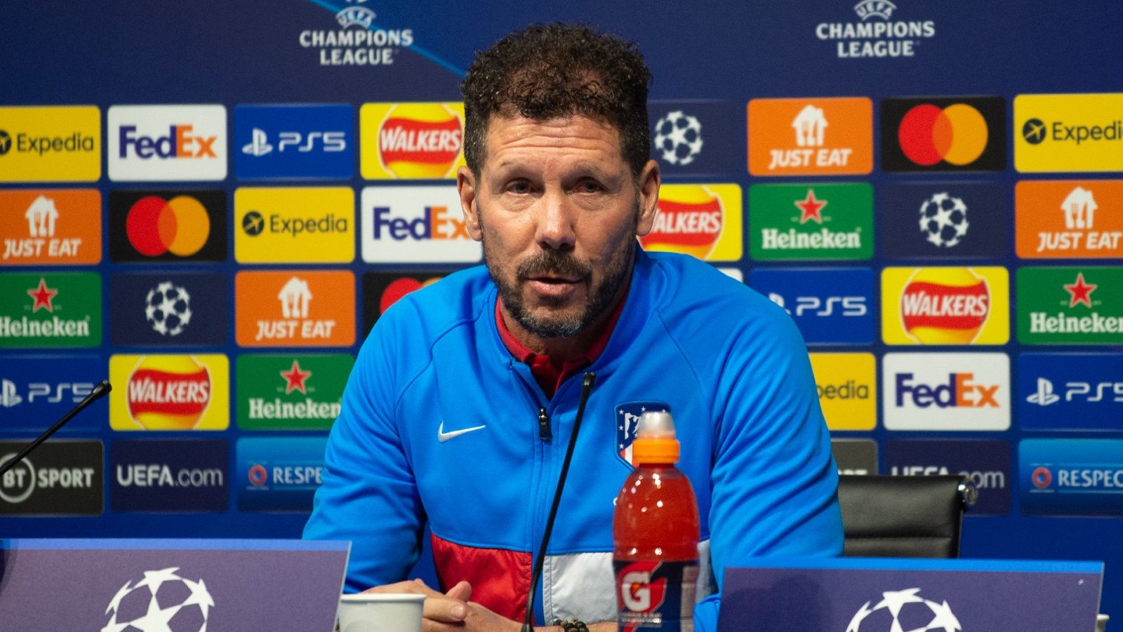 Diego Pablo Simeone, técnico del Atlético de Madrid, en rueda de prensa.