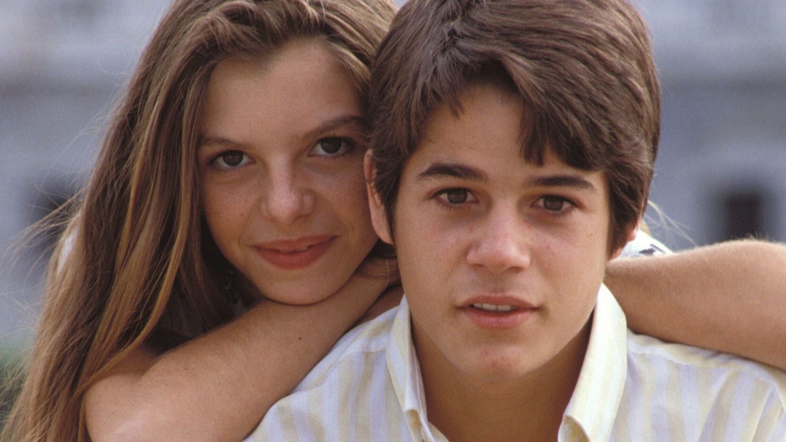 Paloma Gómez y Jorge Sanz en 'Valentina' (1982)