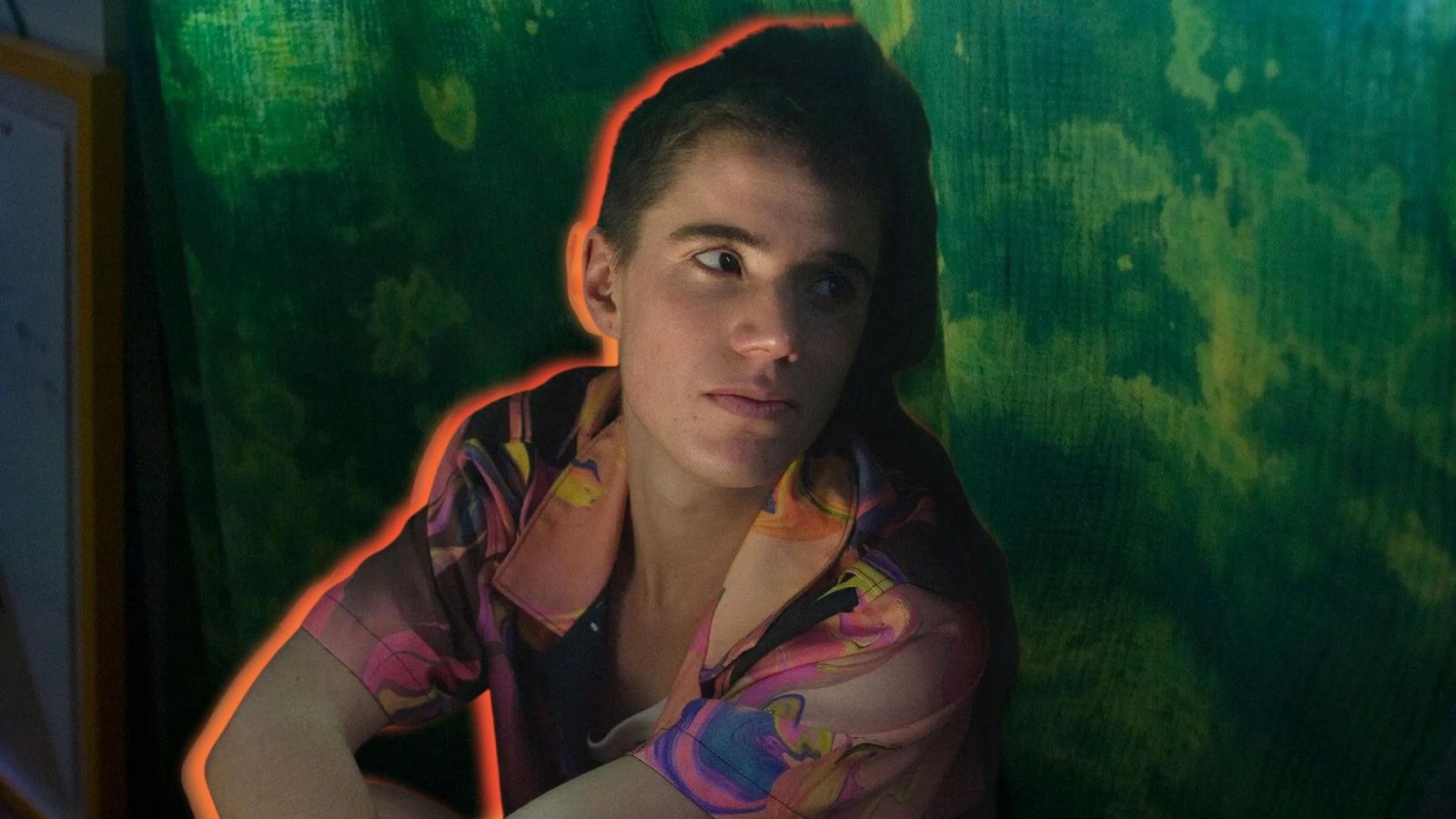 El actor trans Álex Silleras protagoniza '17 minutos con Nora' (2021)