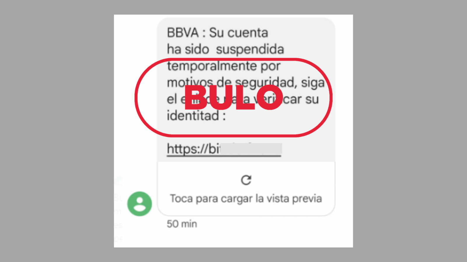 Mensajes que suplantan a BBVA y piden al usuario verificar su autenticidad por una suspensión de la cuenta, junto con el sello de bulo de VerificaRTVE en rojo.