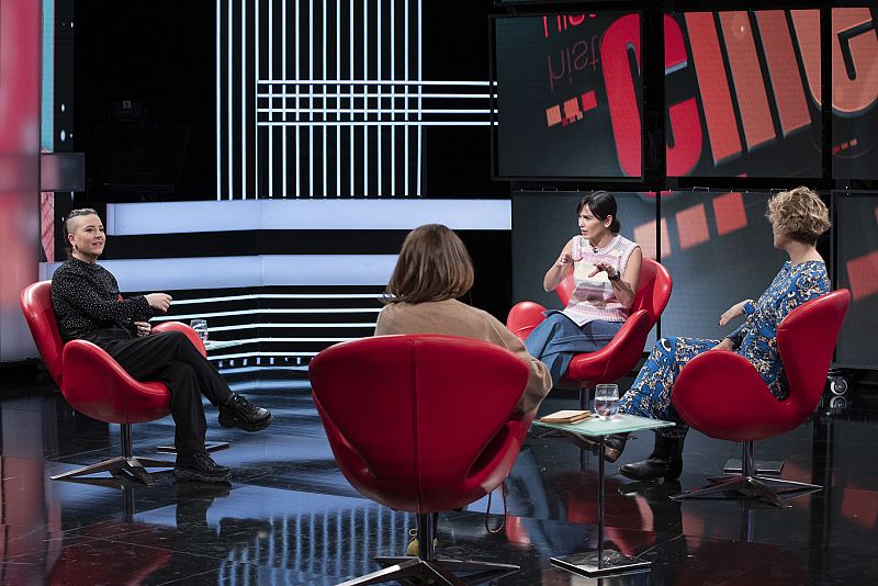 Coloquio sobre cómo el cine ha mostrado el lado más duro de la maternidad