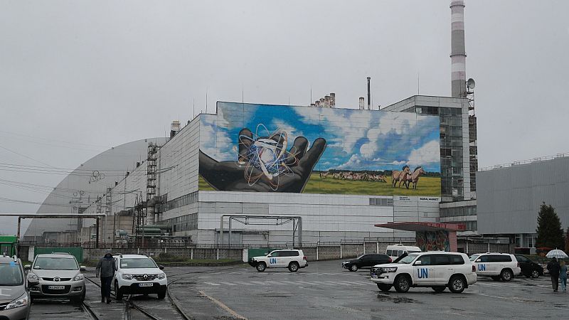 Imagen de la entrada de la central nuclear de Chernóbil