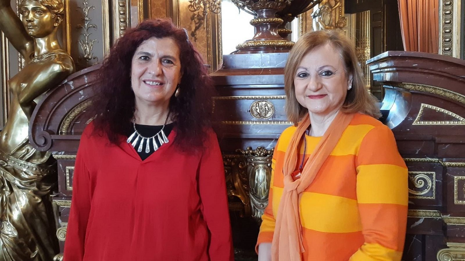 Manuela Mesa y Cristina Gallach en el rodaje de Objetivo Igualdad