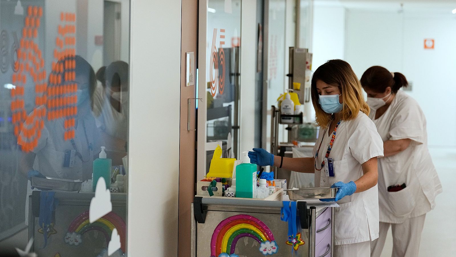 Profesionales sanitarias en el Hospital Vall d'Hebron de Barcelona.