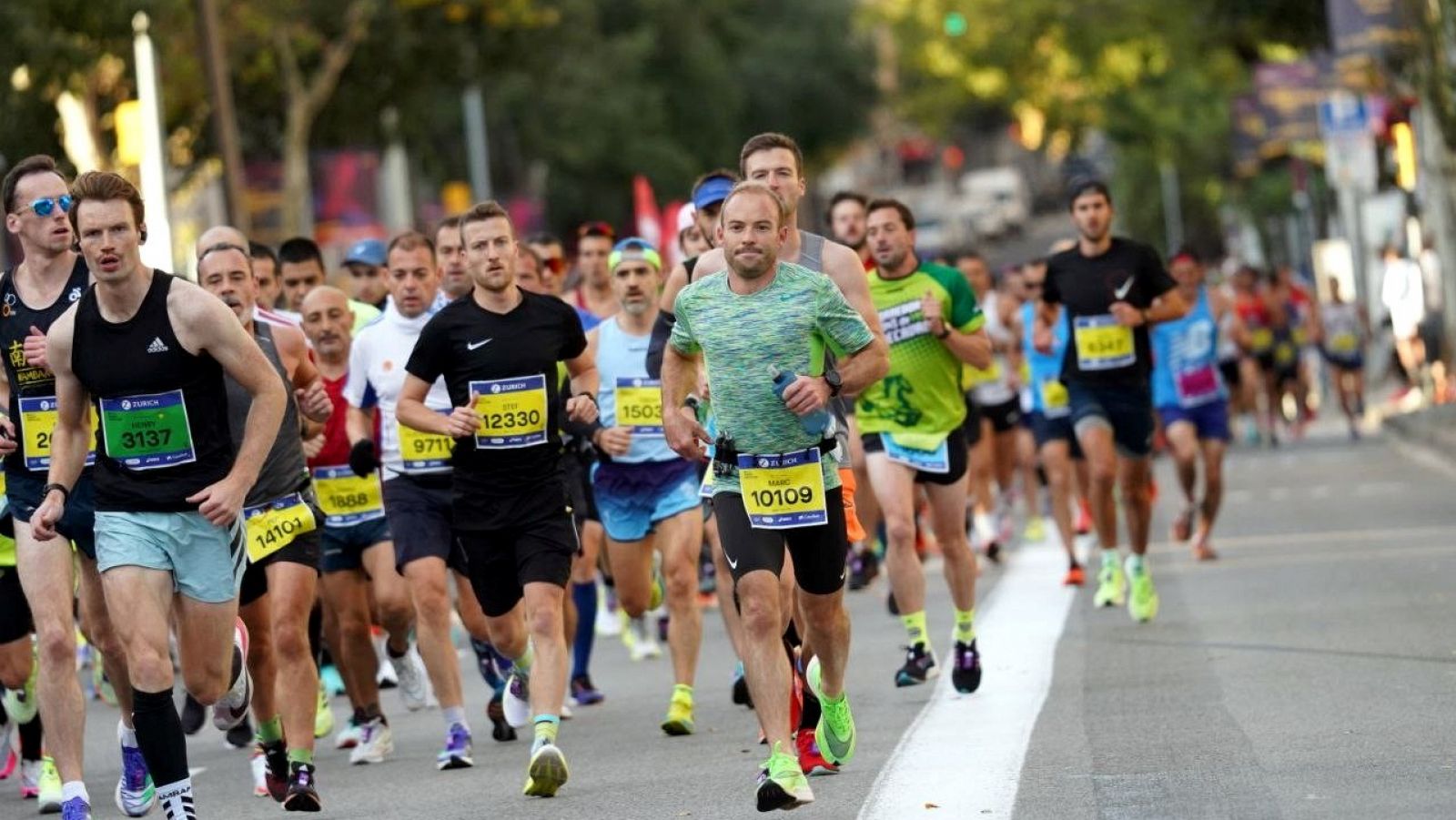 Corredors de l'última edició de la Marató de Barcelona, celebrada el novembre de 2021 | ACN