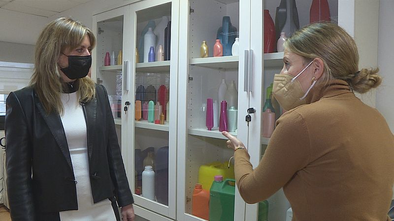 Muestrario de envases de plástico