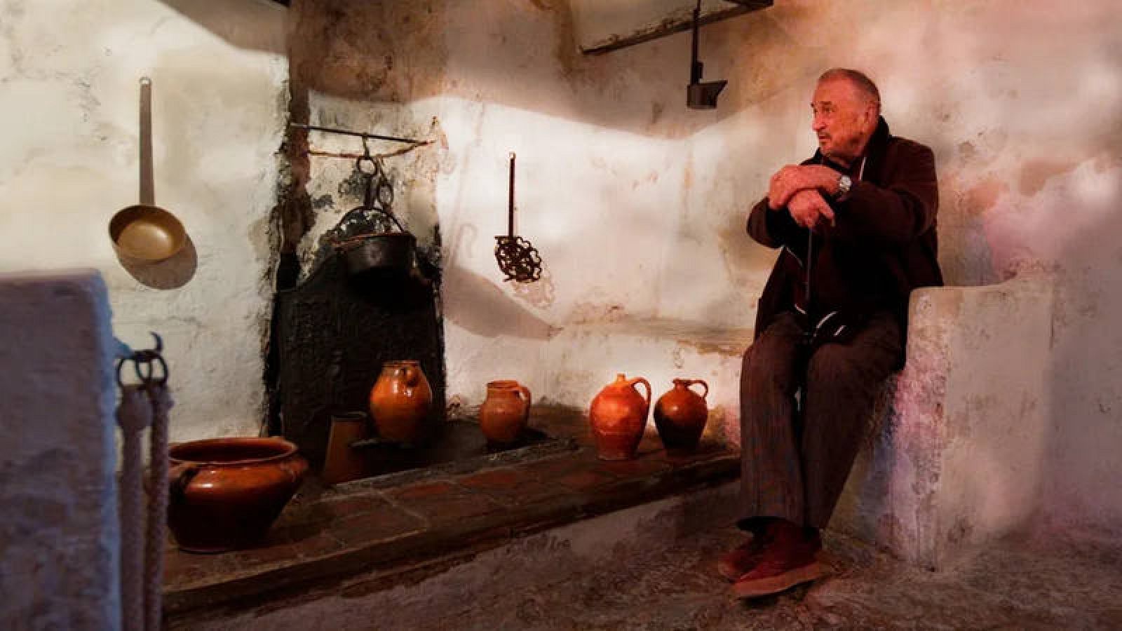  Jean-Claude Carrière, en el documental 'Goya, el ojo que escucha'.