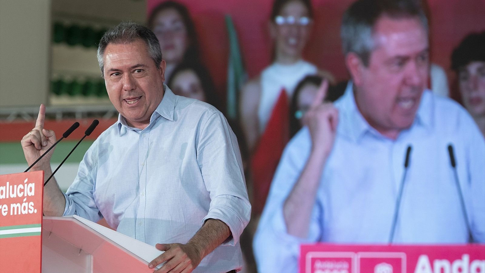 Juan Espadas (PSOE-A) durante un acto de precampaña