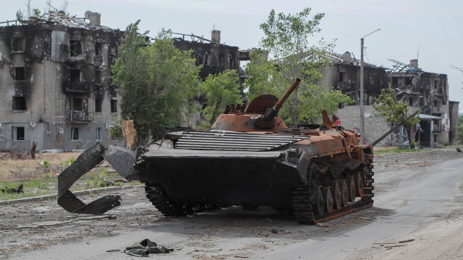 Un tanque en Rubizhne, Lugansk