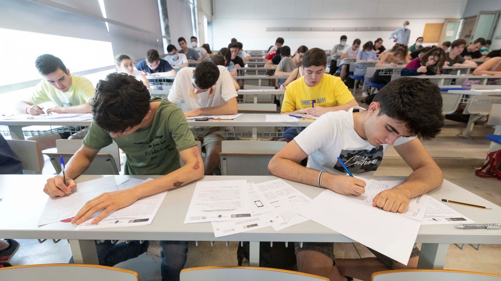 Desarrollo de las pruebas de la Evaluación del Bachillerato para el Acceso a la Universidad 2022, en Murcia.